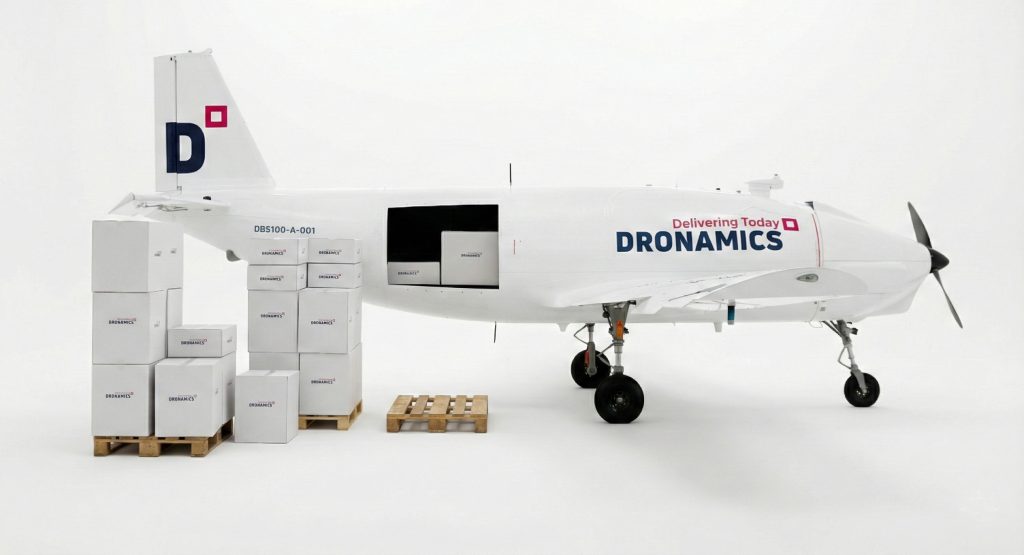 Best of List 5 Drone Pengiriman Barang Terbaik di Dunia (2025) - Halo Robotics - 4. Dronamics Black Swan — Cargo Fixed-Wing Jarak Super Jauh